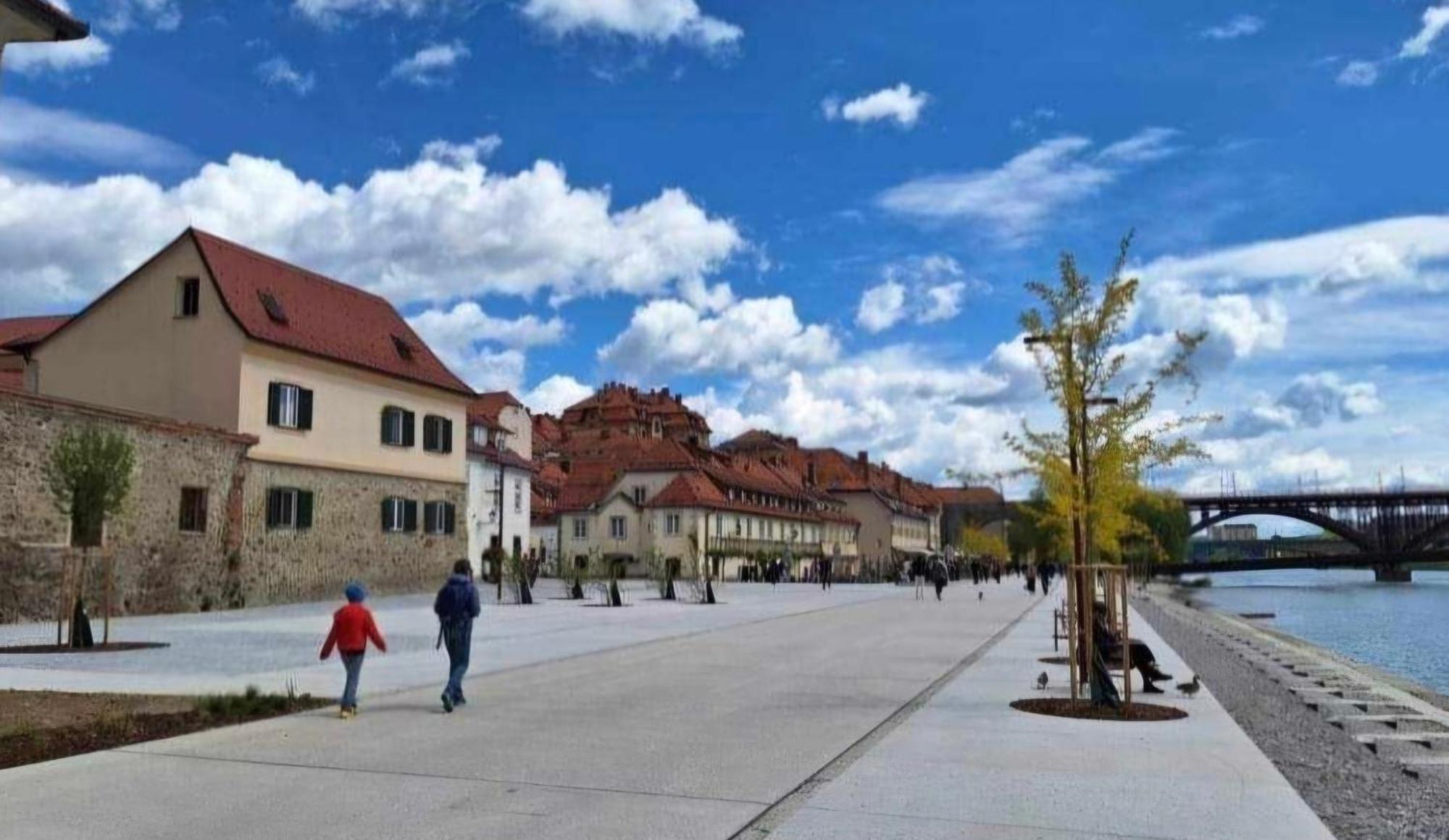 Apartment Dolce Vita Maribor Buitenkant foto