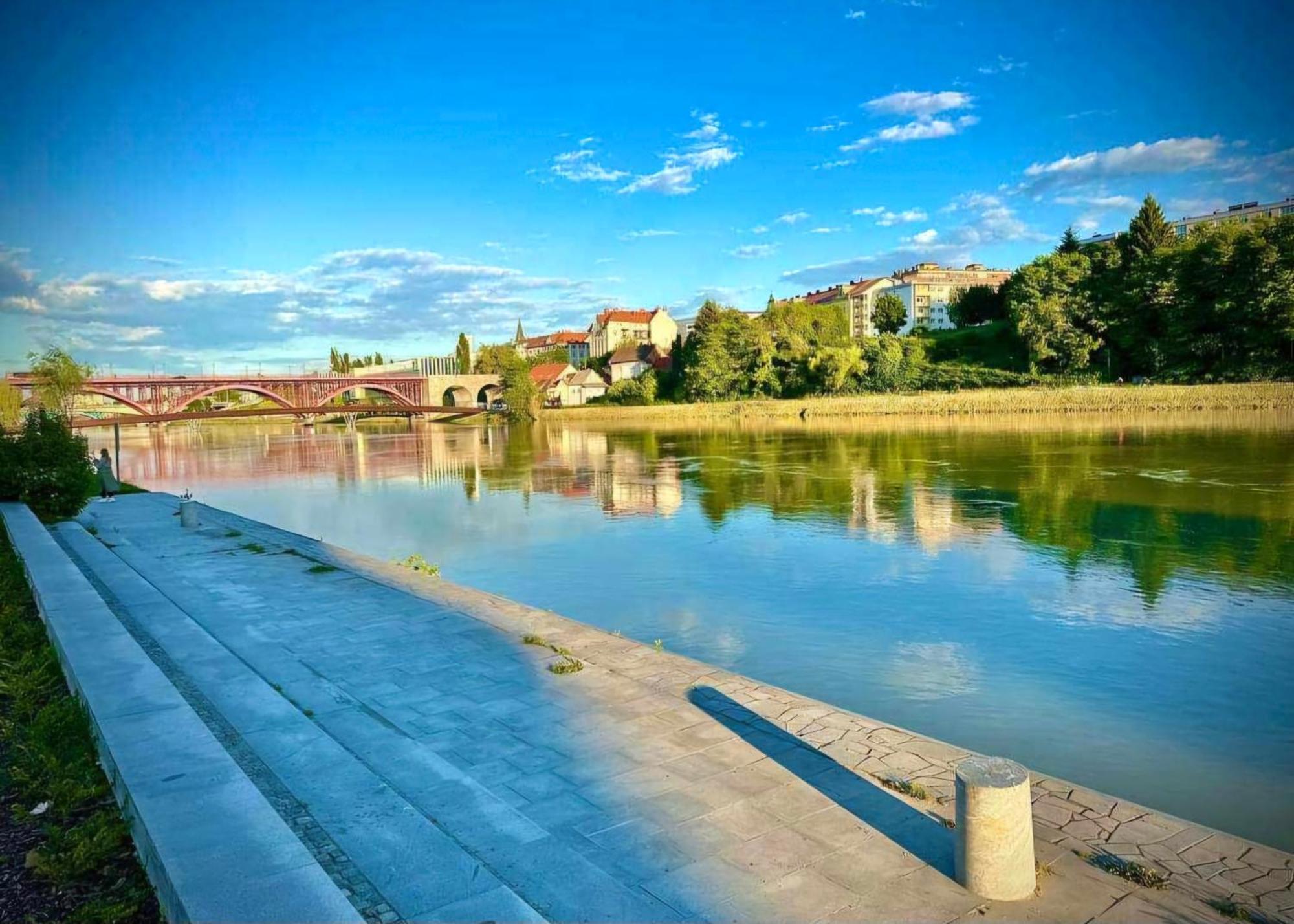 Apartment Dolce Vita Maribor Buitenkant foto